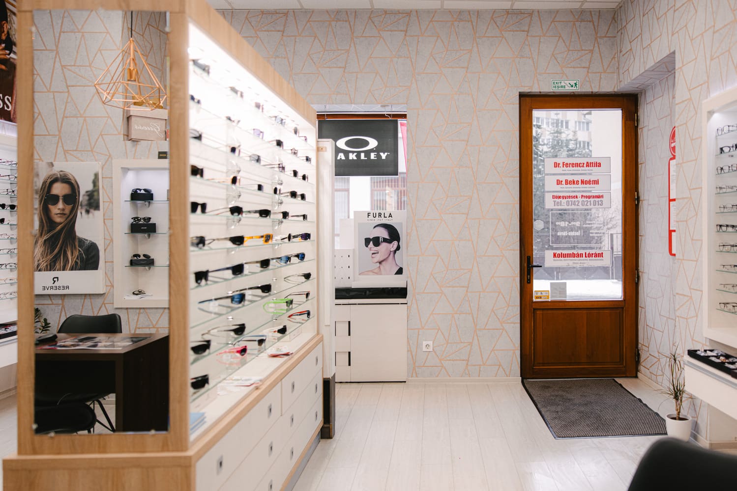 GiRó_KolumbanOptika-07725.jpg
